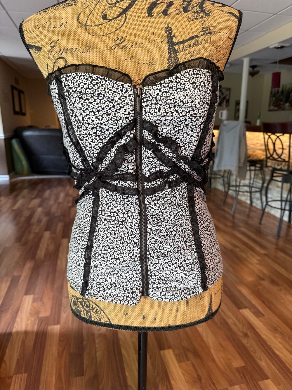 Y2K Bebe size medium black and white floral corset style top with lace detail